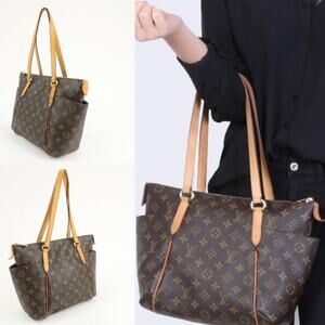 💎✨AUTHENTIC✨💎Louis Vuitton Shoulder Bag
